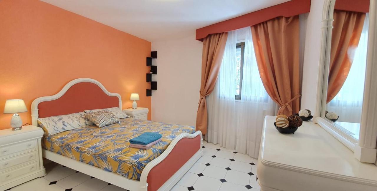 Encantadora Vivienda En El Paseo Maritimo De Salou Ngoại thất bức ảnh